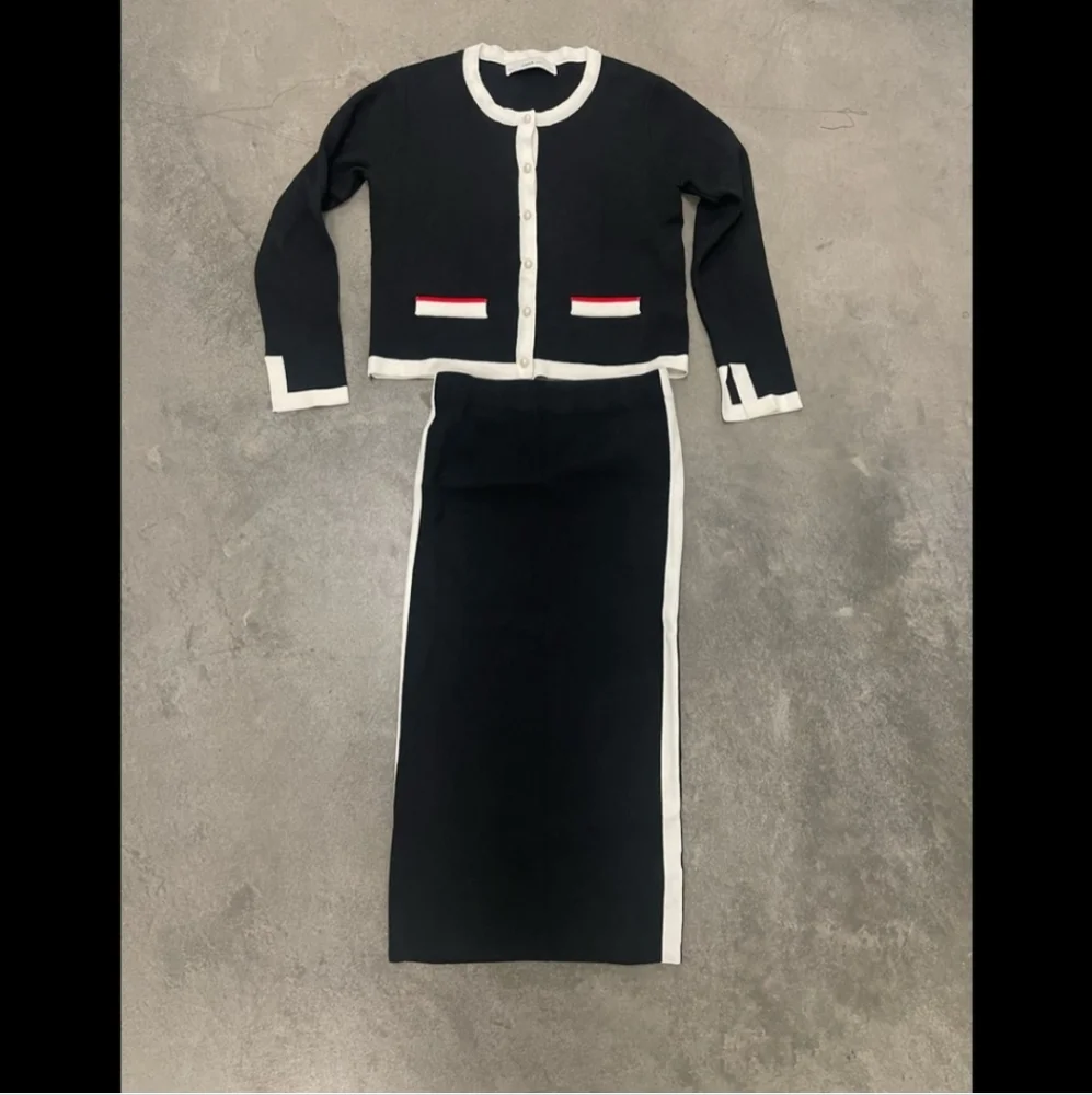 ZARA Black Cardigan w/ Faux Pearl Buttons with Matching Midi Skirt - Picture 2 of 13